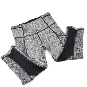 Lululemon Outrun 17" Crop Power Luxtreme Spray Jacquard White Black p5